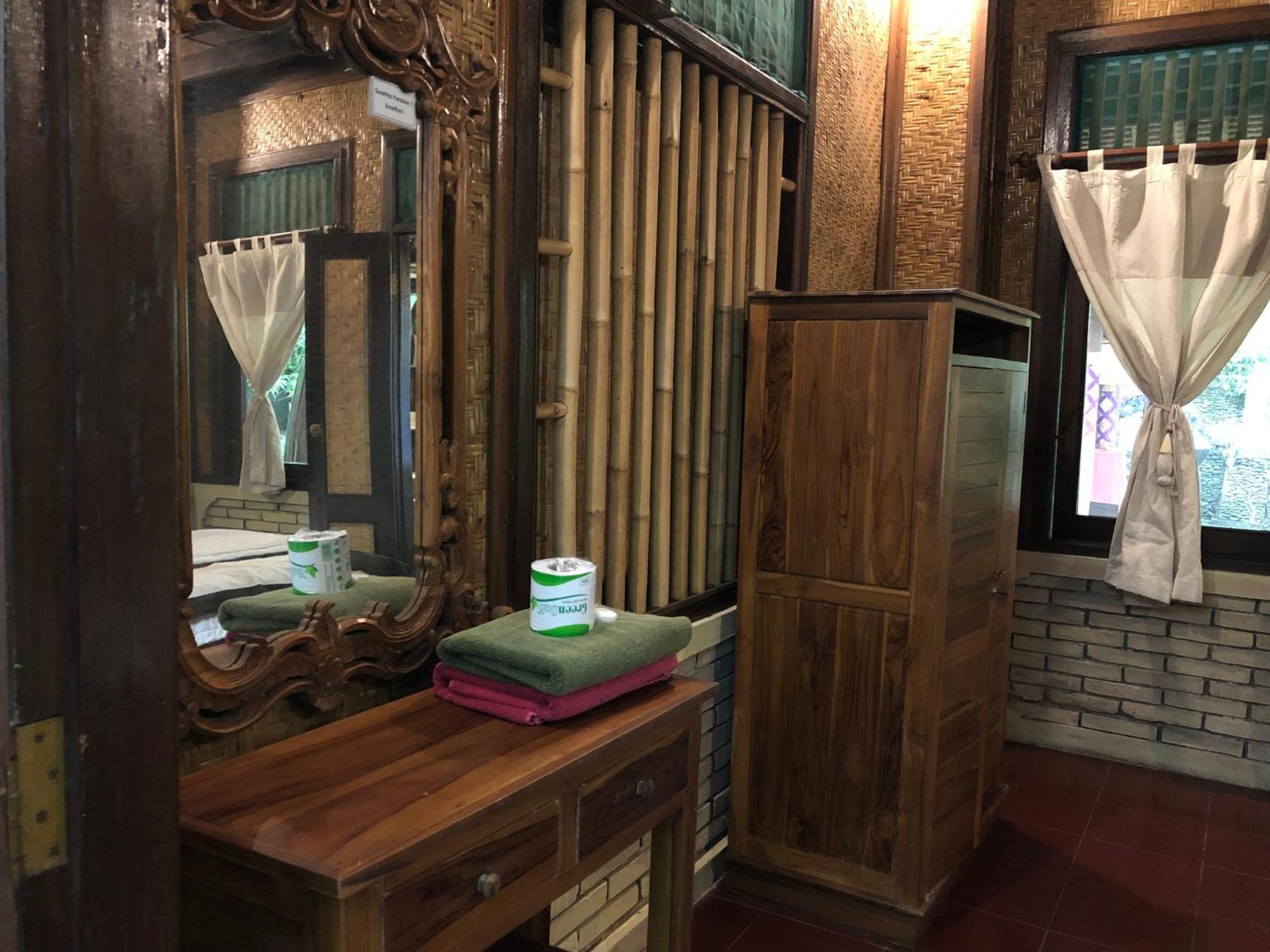1Bd Guest House In Family Compound1, 15 Minute Walk To Yoga Barn 우붓 외부 사진