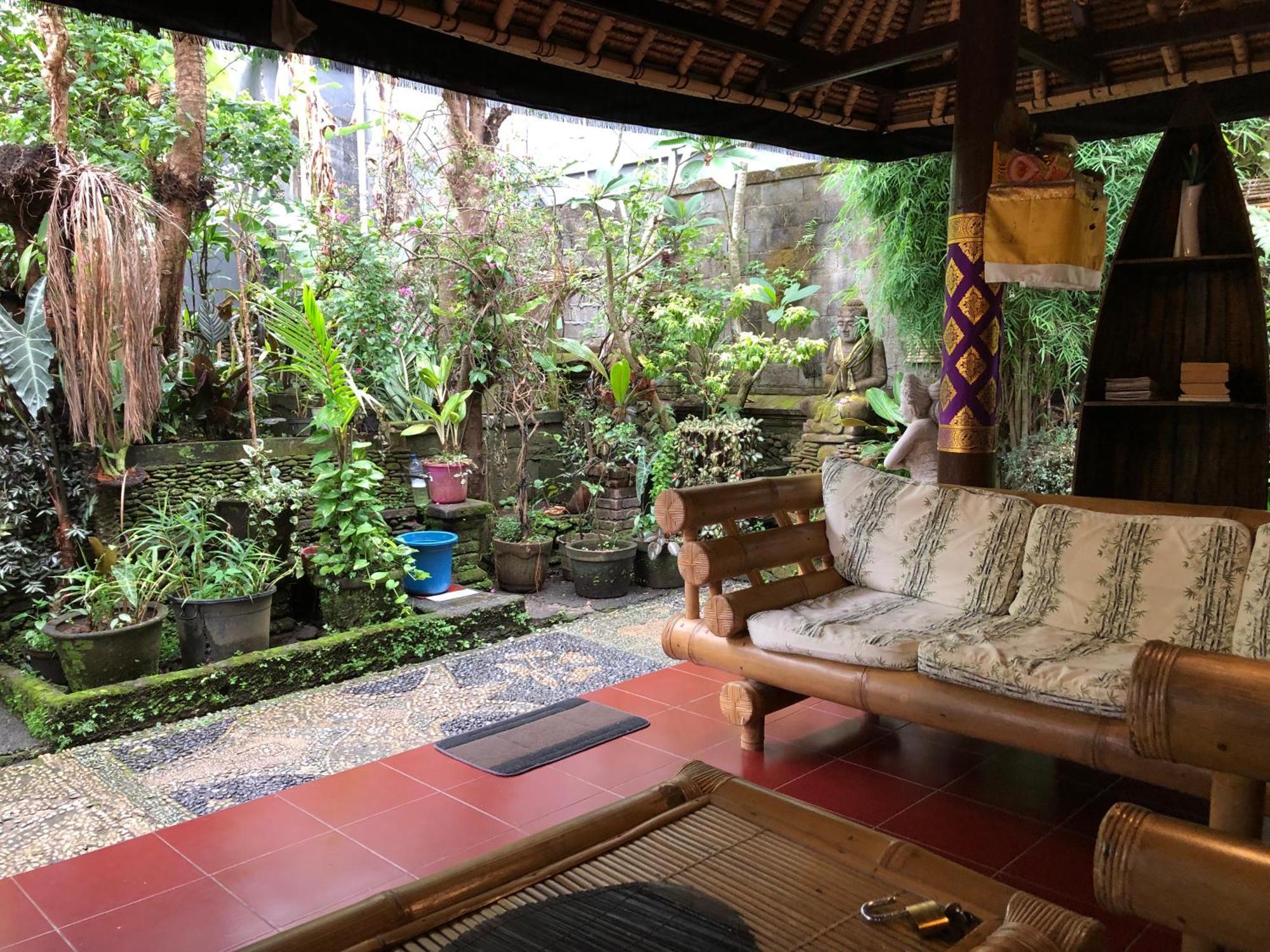 1Bd Guest House In Family Compound1, 15 Minute Walk To Yoga Barn 우붓 외부 사진